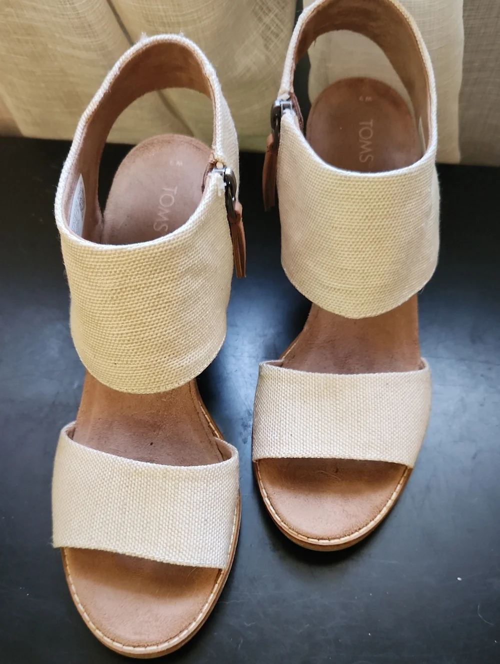 TOMS Cream Canvas Slingback Square Heels Sandals